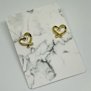 Heart 💛Stud Earrings